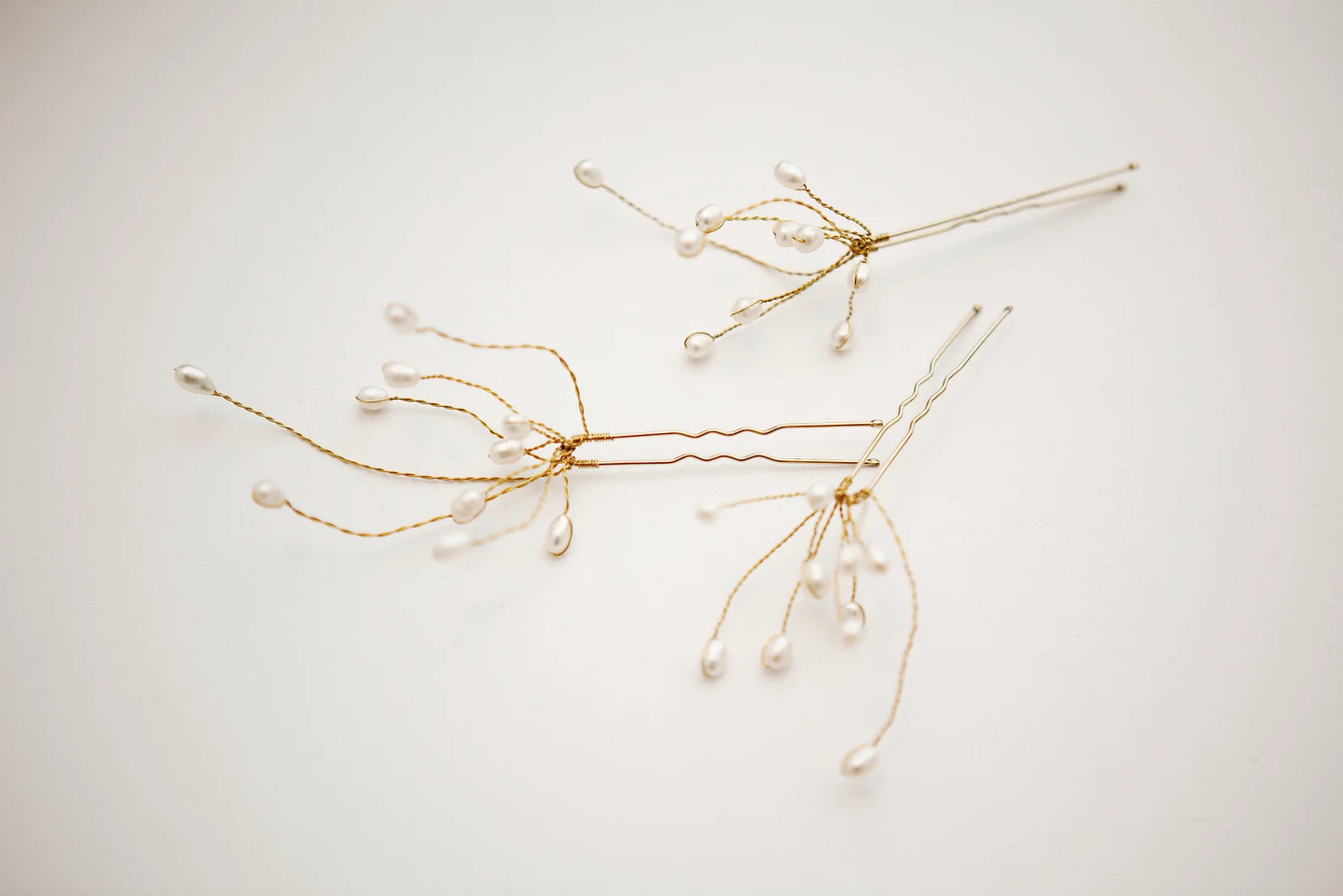 Spread-out Flowers Freshwater Pearl Hair Pins